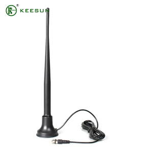 SU00008 | 820-960MHz 5dBi-imuantenni Rg174-kaapelilla FME-urosliittimeen