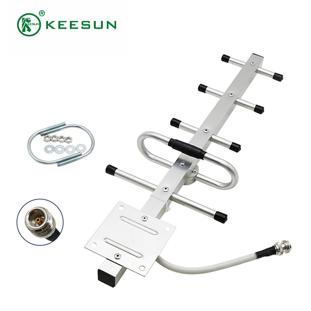 806-960MHz 7dBi Yagi Anteni