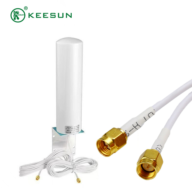 FG00079 | 698-960/1710-2700MHz 4G18dBi &Ccedil;ok Y&ouml;nl&uuml; Anten